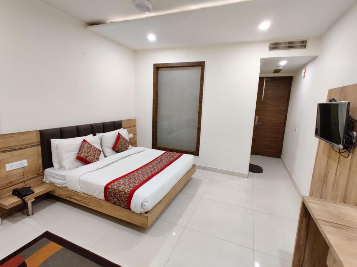Super Collection O Amritsar Near Railway Station Hotell Exteriör bild